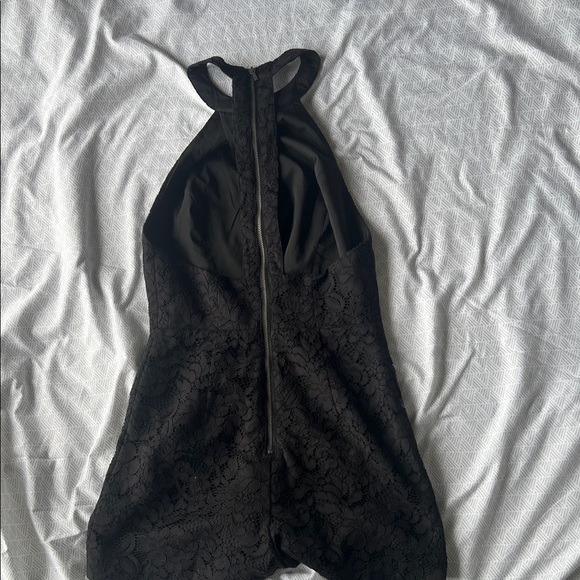 bebe X naven collection Elegant Black Lace Halter romper - Picture 3 of 6